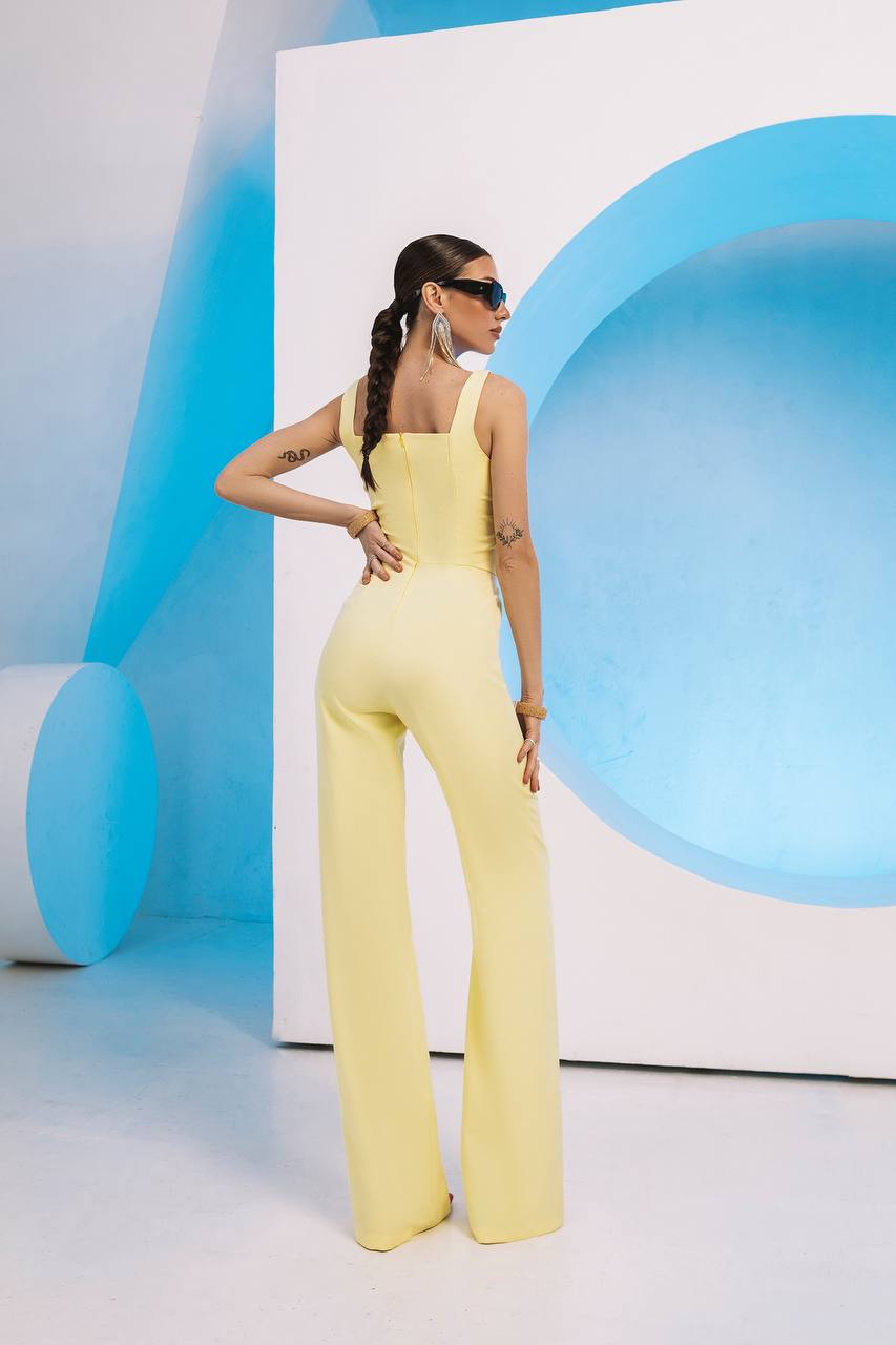 Sleeveless V-neck Jumpsuit