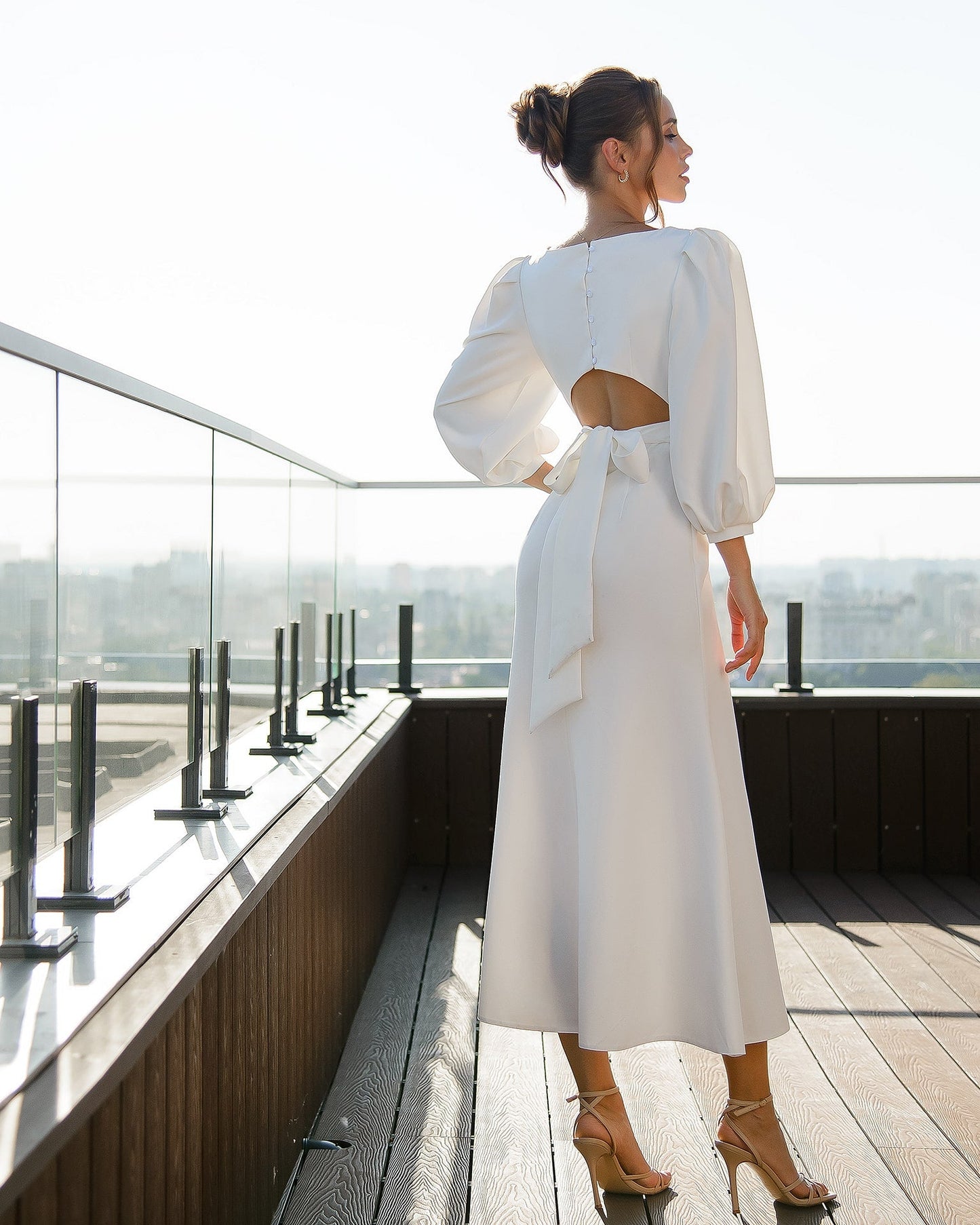 Backless Puff Sleeve Midi Dress