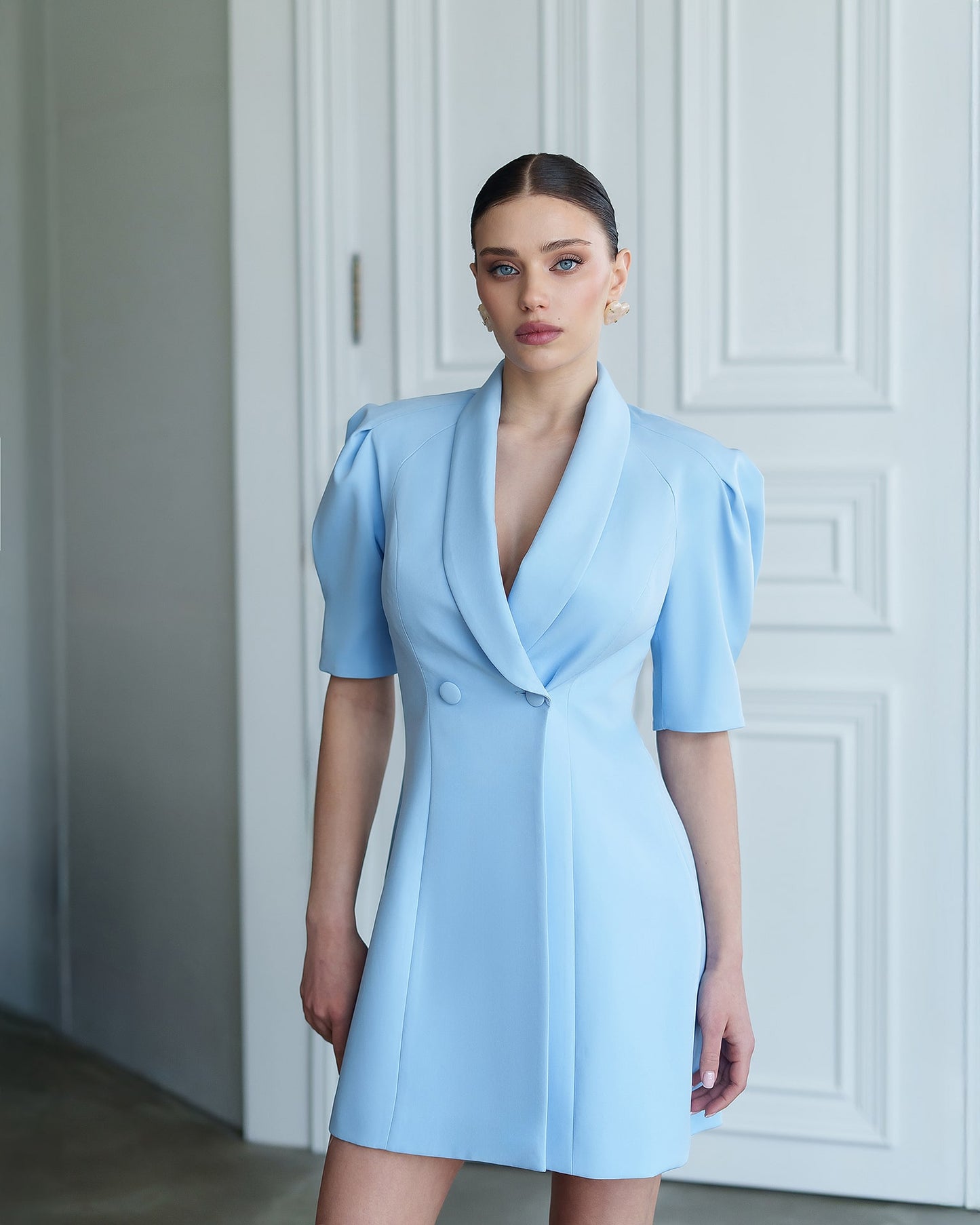 Collared Puff-Sleeve Mini Dress