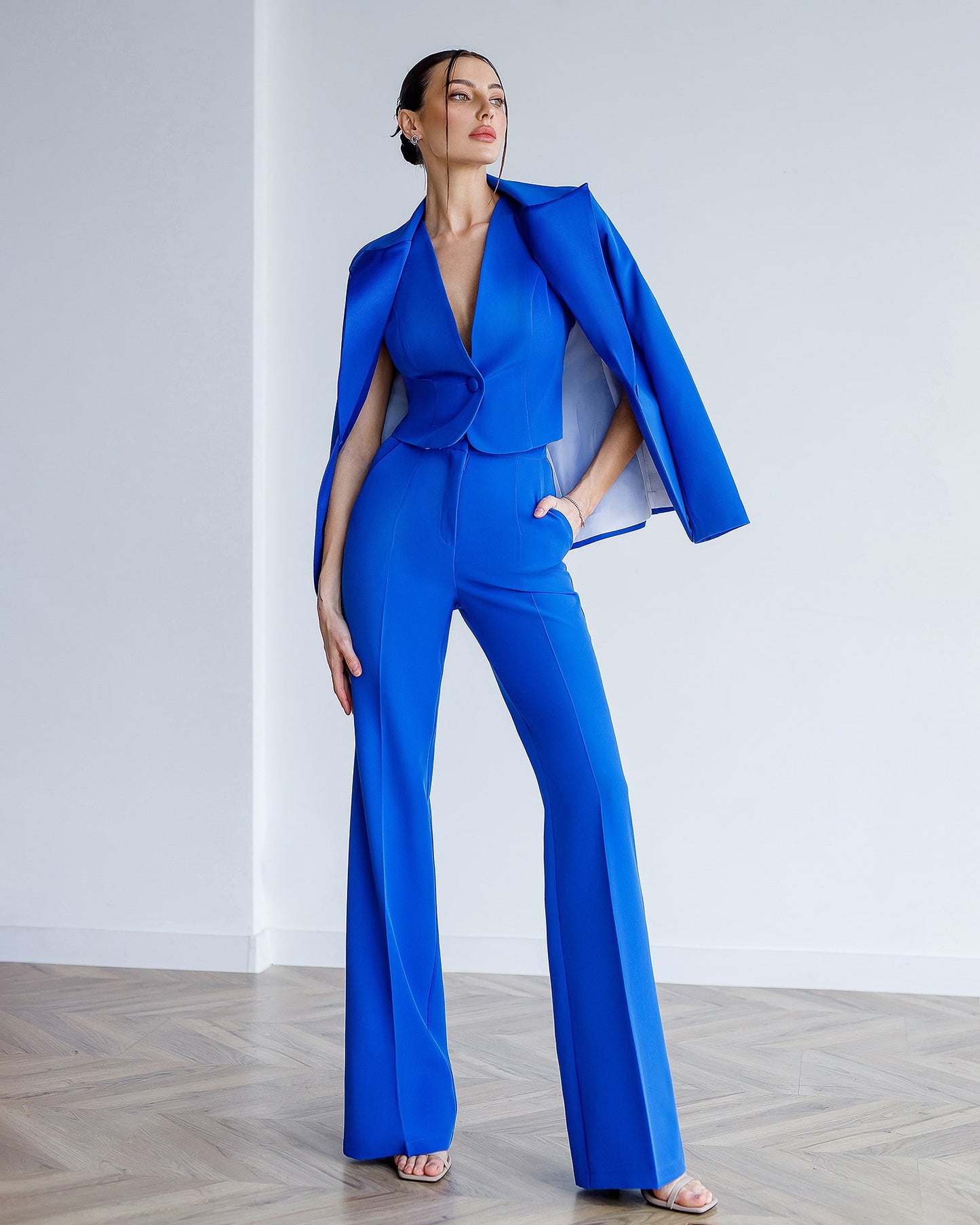 Single-Breasted Suit 3-Piece