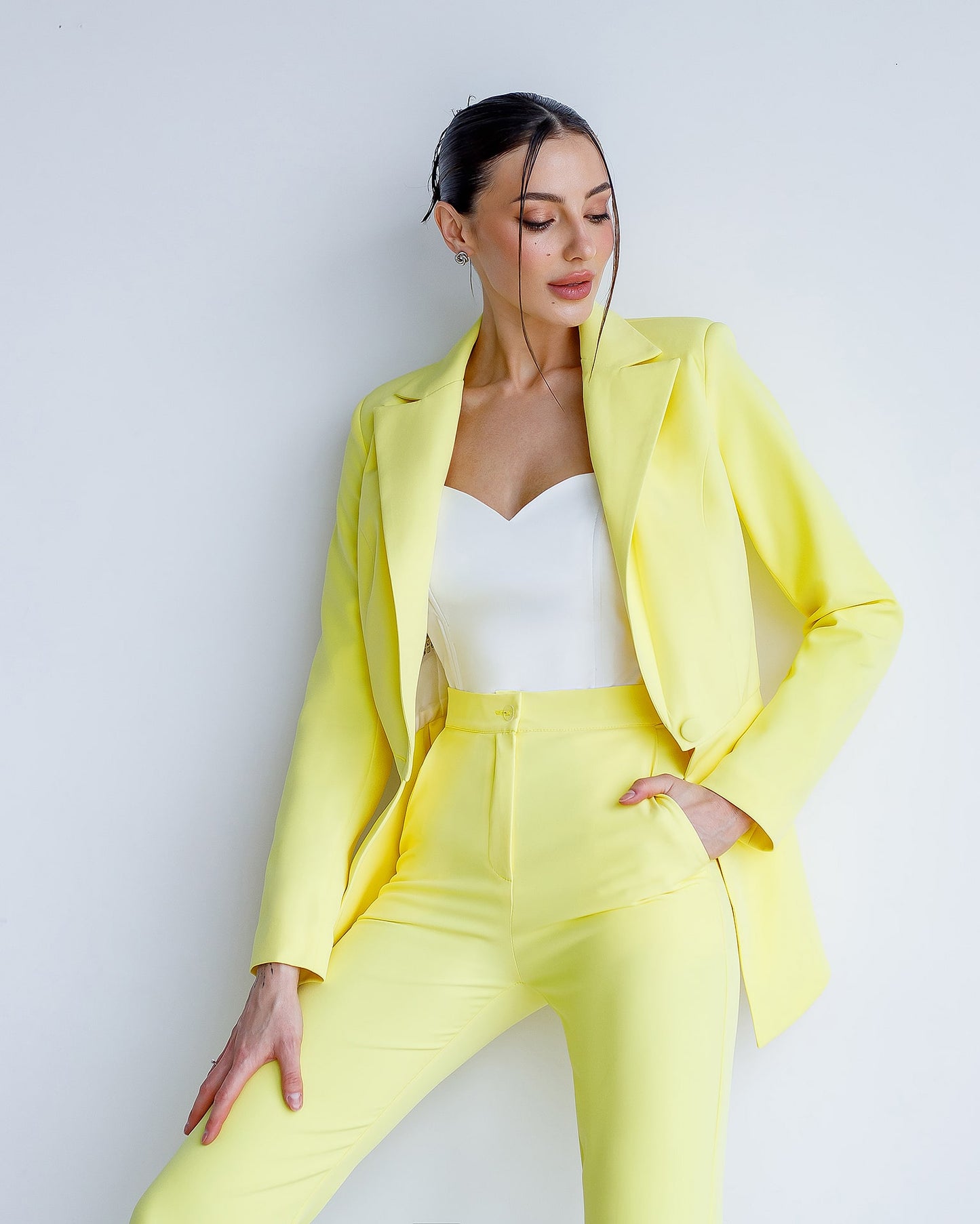 Single-Breasted Suit 2-Piece