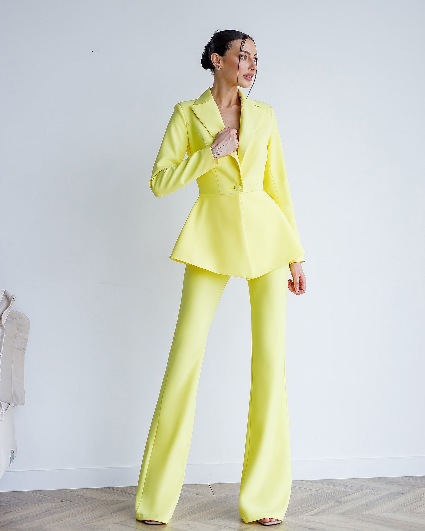 Single-Breasted Suit 2-Piece
