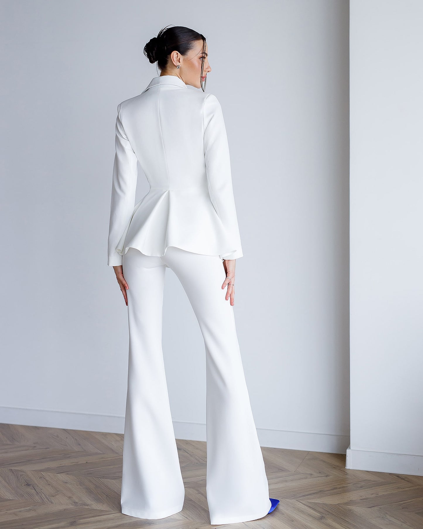 Single-Breasted Suit 2-Piece