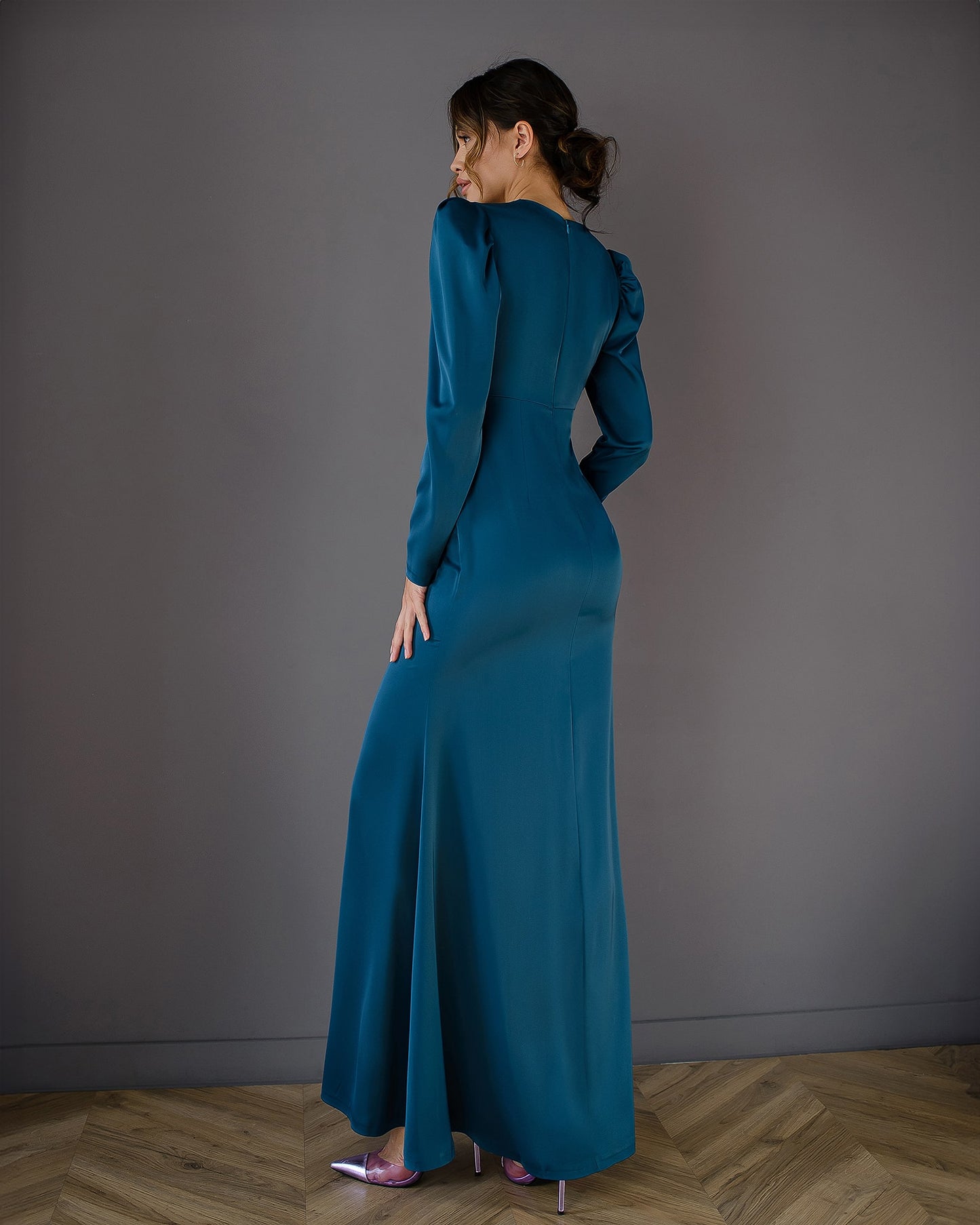 V-neck Puff Sleeve Maxi Dress