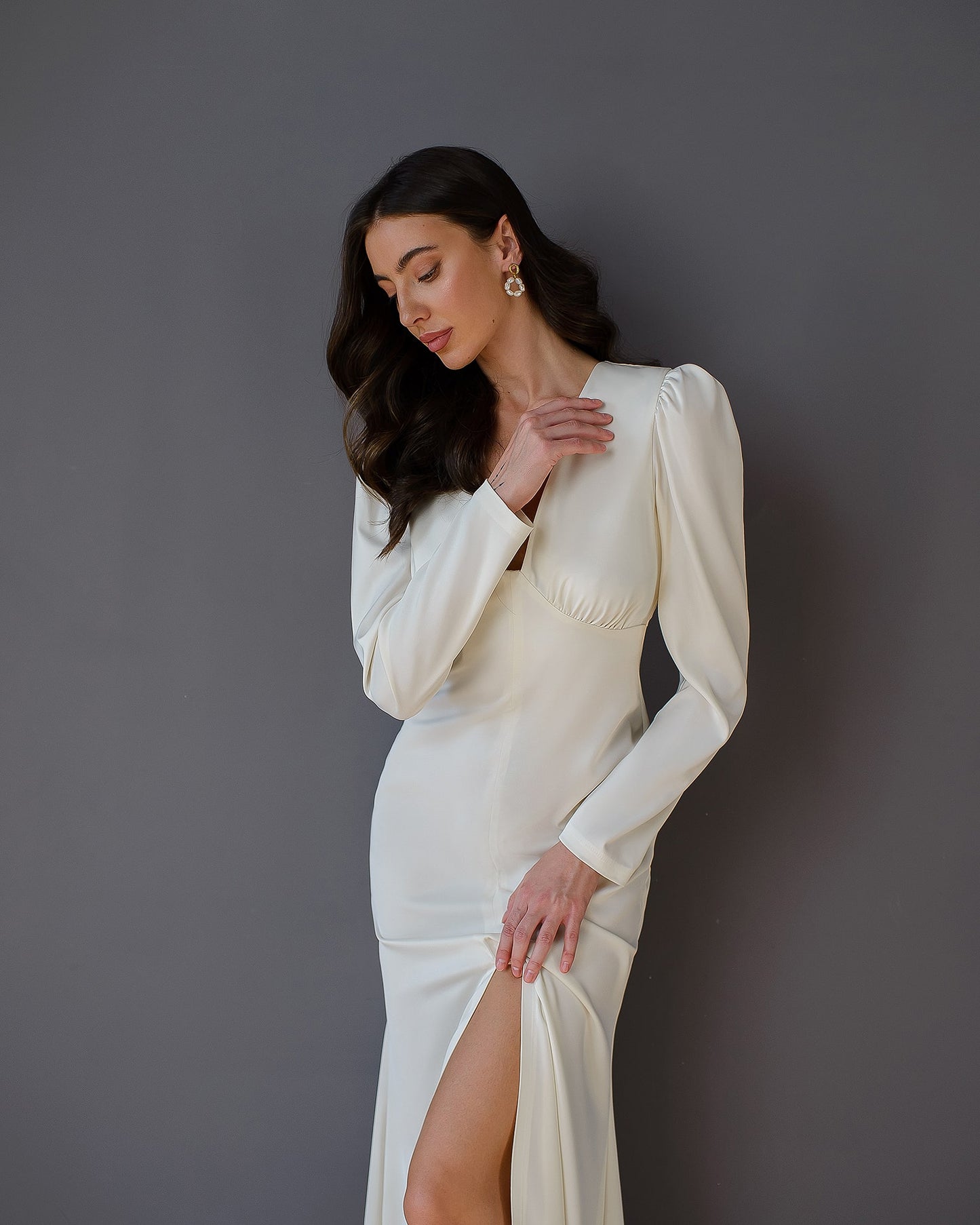 V-neck Puff Sleeve Maxi Dress