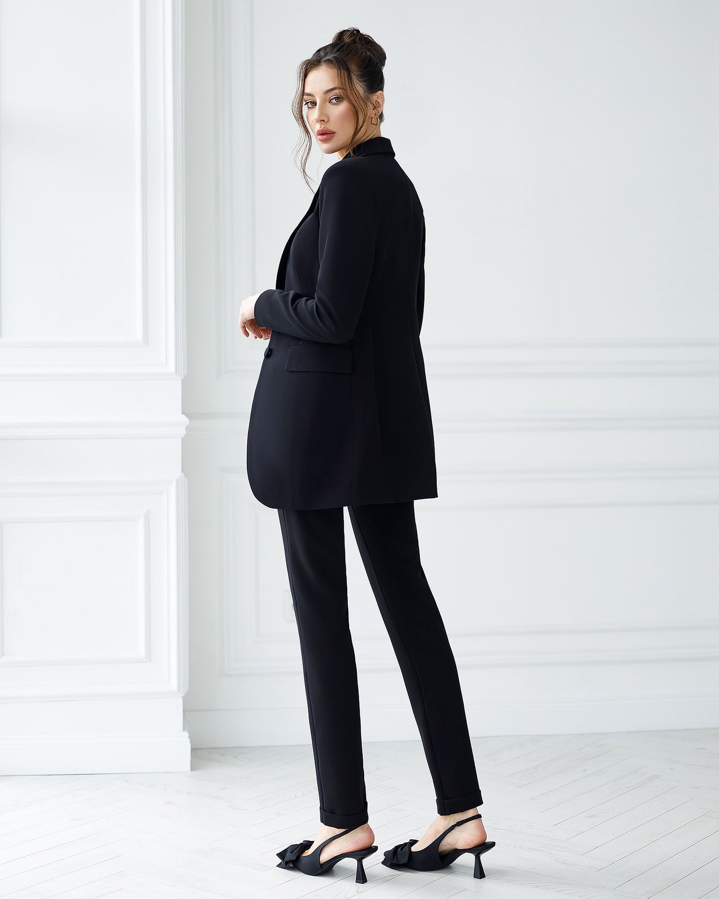 Single-Breasted Suit 2-Piece