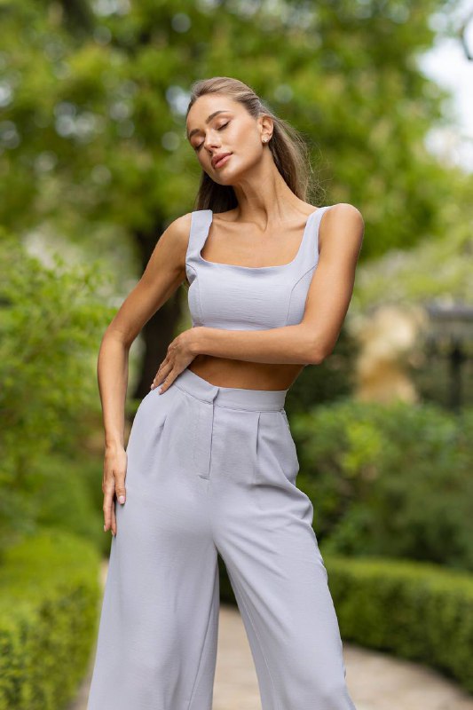 Sleeveless Top & Wide-Leg Pants 2-Piece Set