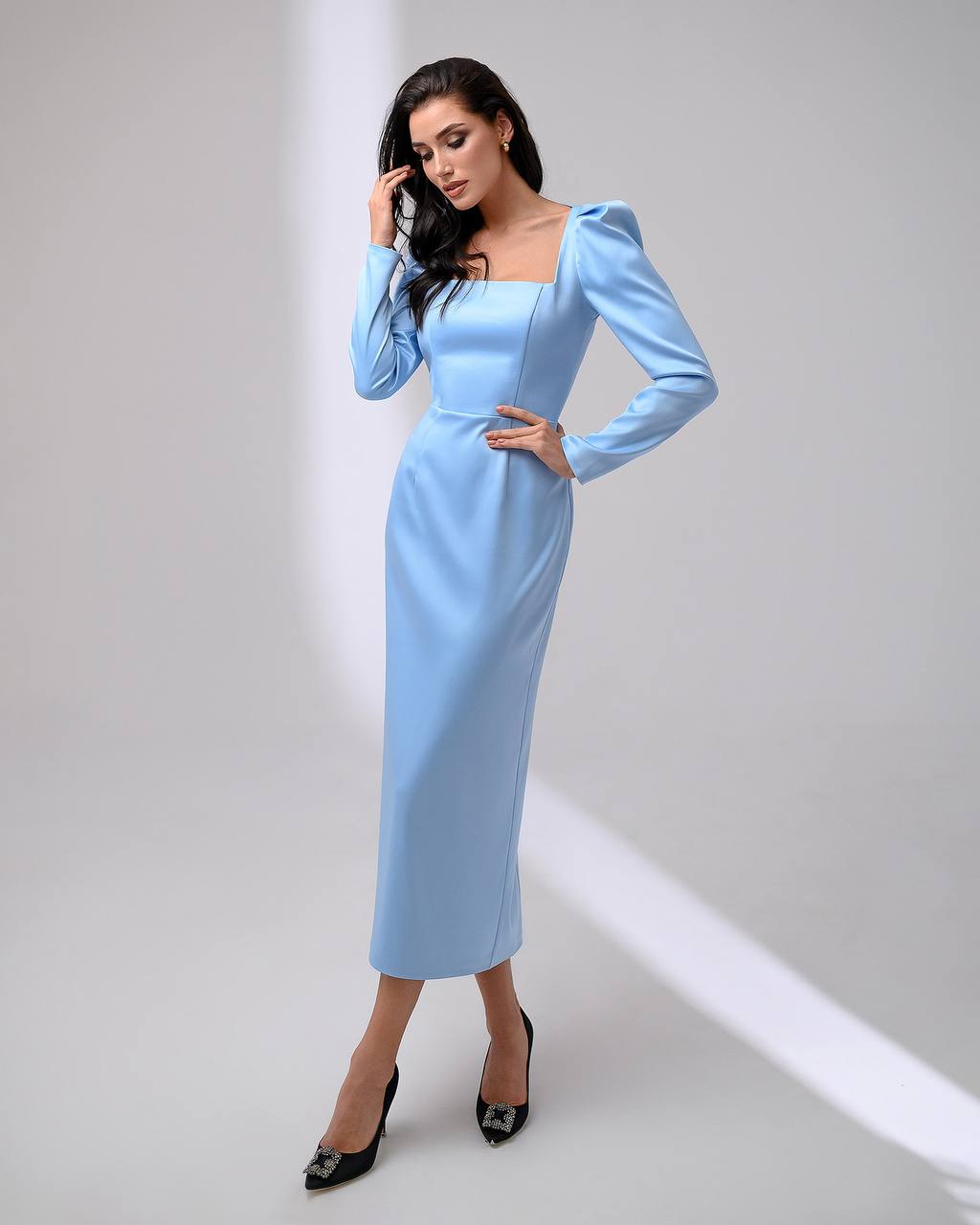 Square Neck Backless Midi Dress