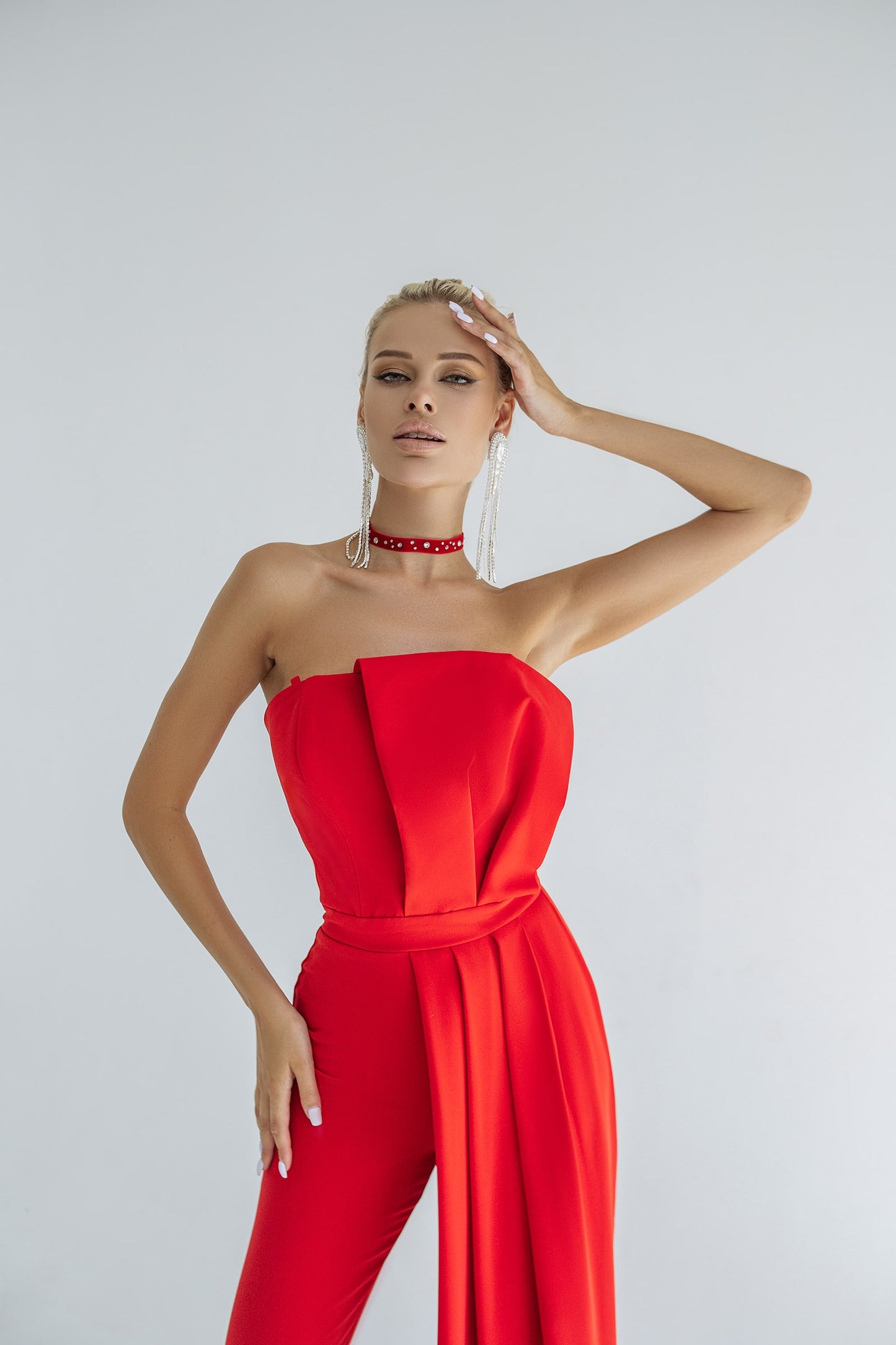 Jumpsuit With Corset And High Waisted Skinny Pants Decorated With Bow In Front