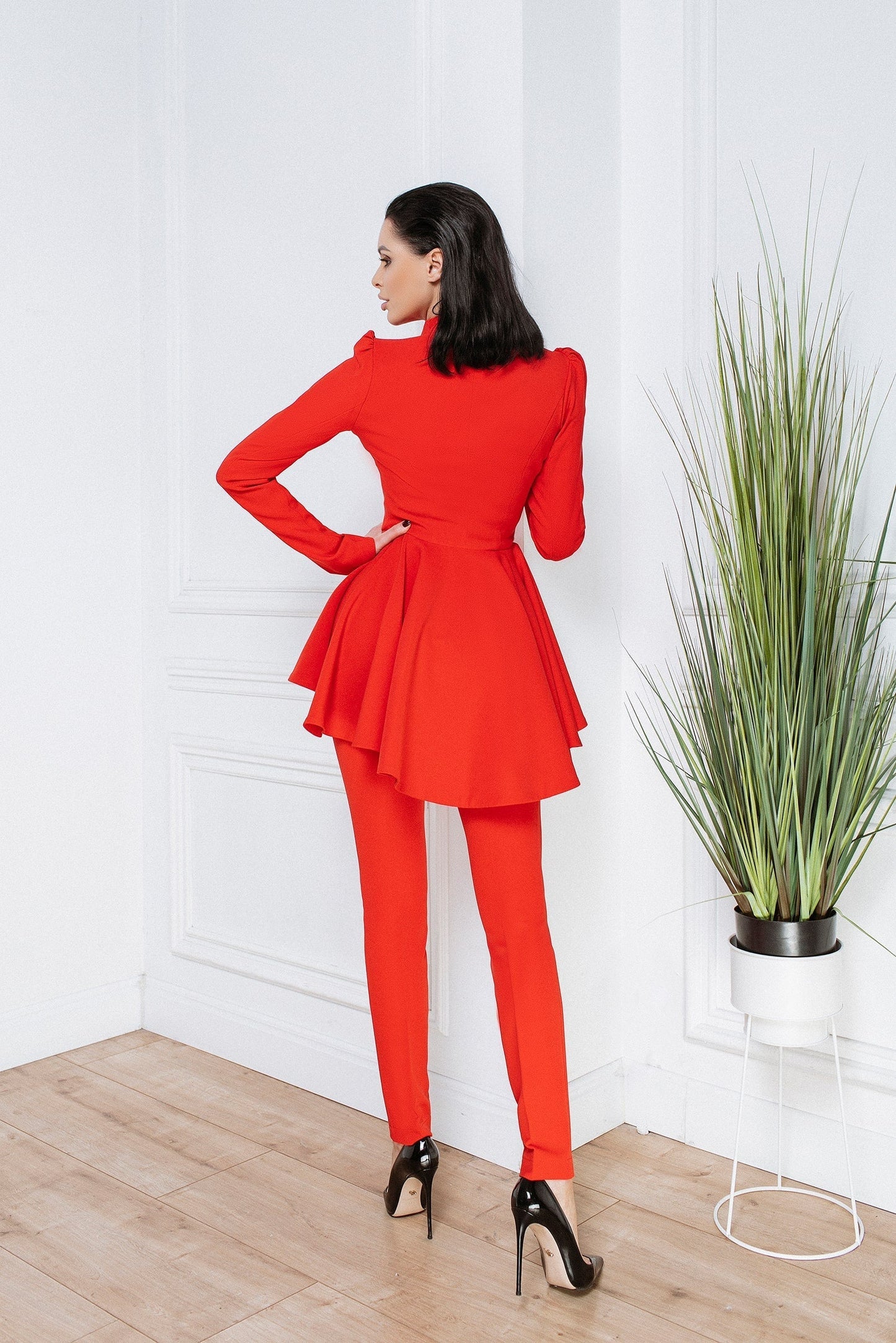 2-Piece Formal Pants Suit with Peplum Deep V-Jacket