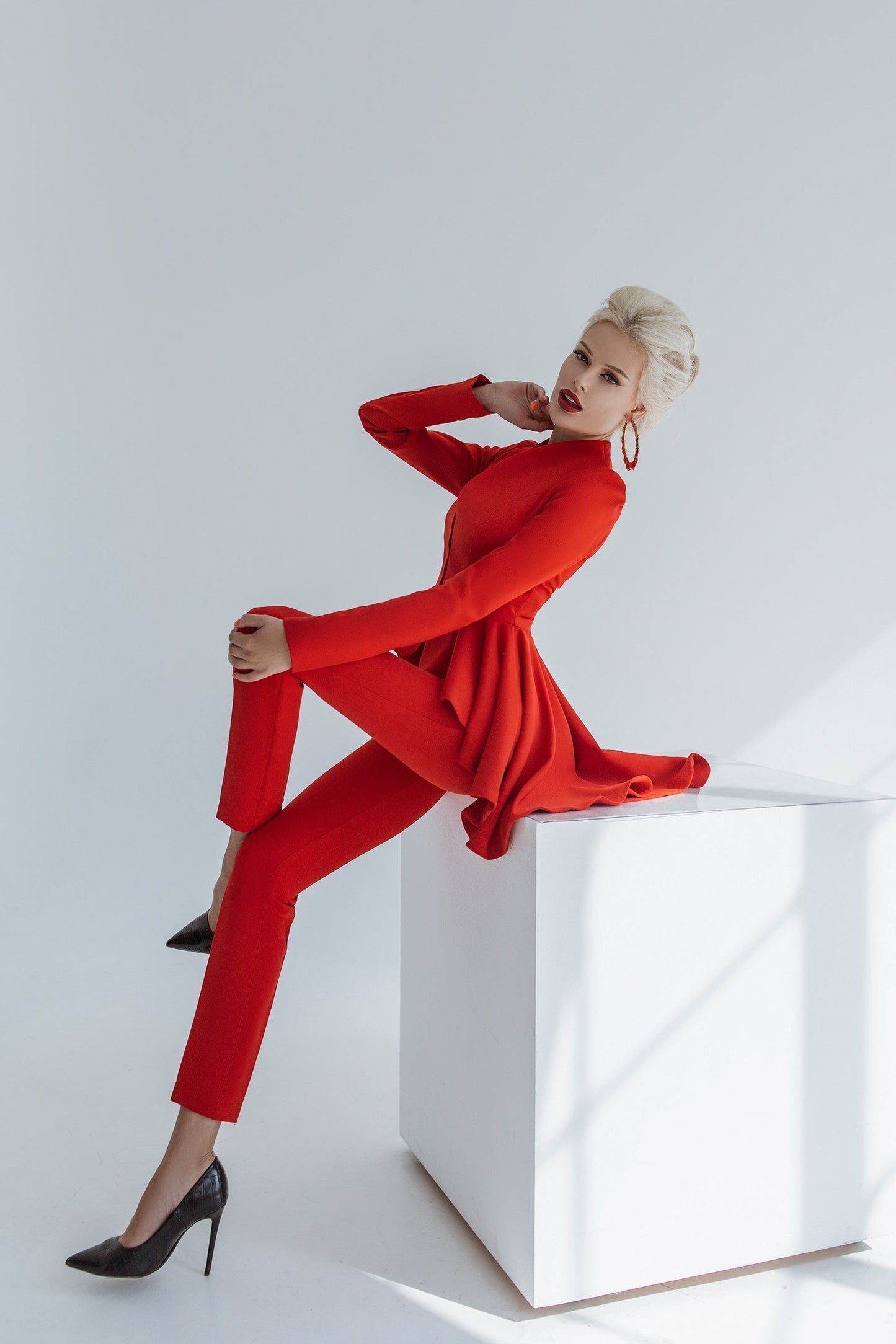 2-Piece Formal Pants Suit with Peplum Deep V-Jacket