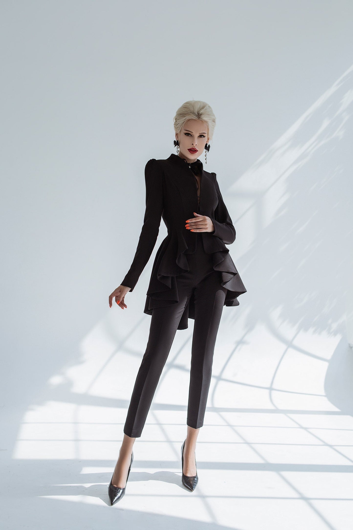 2-Piece Formal Pants Suit with Peplum Deep V-Jacket
