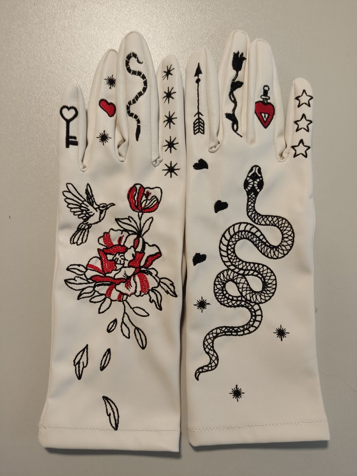 Eco-Leather Gloves With Colored Machine Embroidery