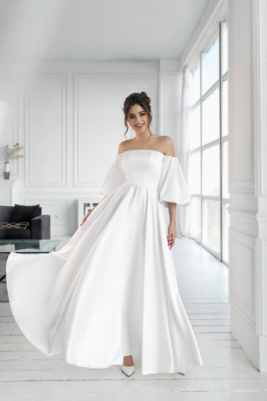 Bridal Satin Puff-Sleeve Maxi Dress