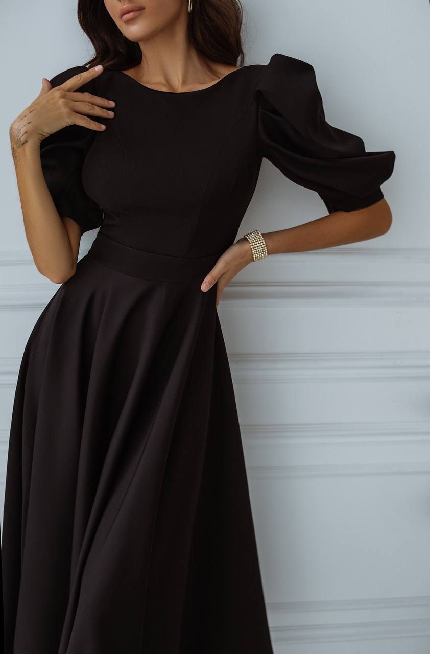 Backless Puff-Sleeve Midi Dress