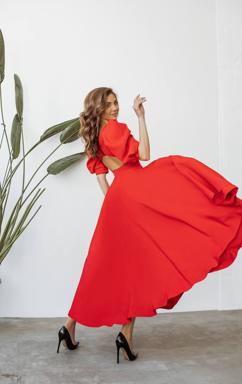 Backless Puff-Sleeve Midi Dress