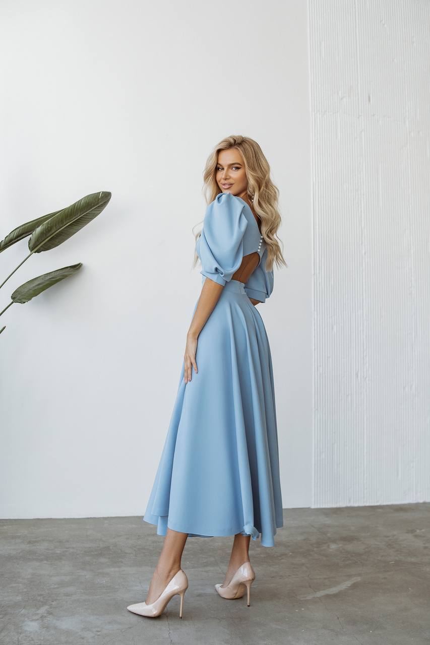 Backless Puff-Sleeve Midi Dress