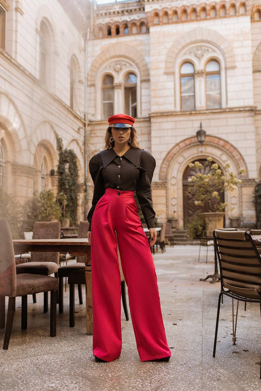 Puff Sleeve Collared Blouse