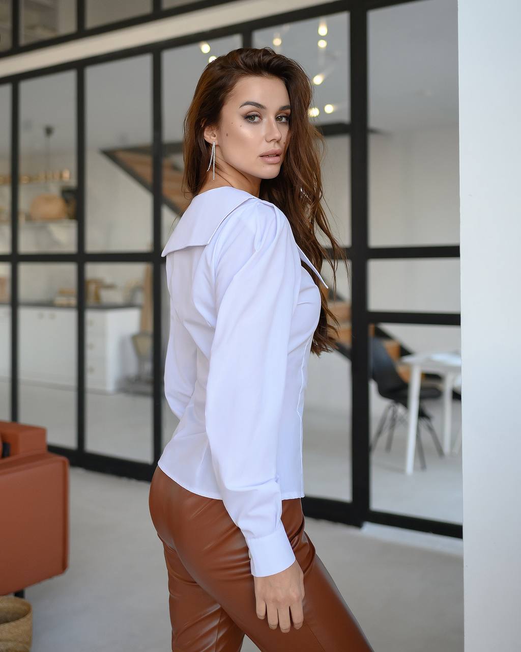 Puff Sleeve Collared Blouse