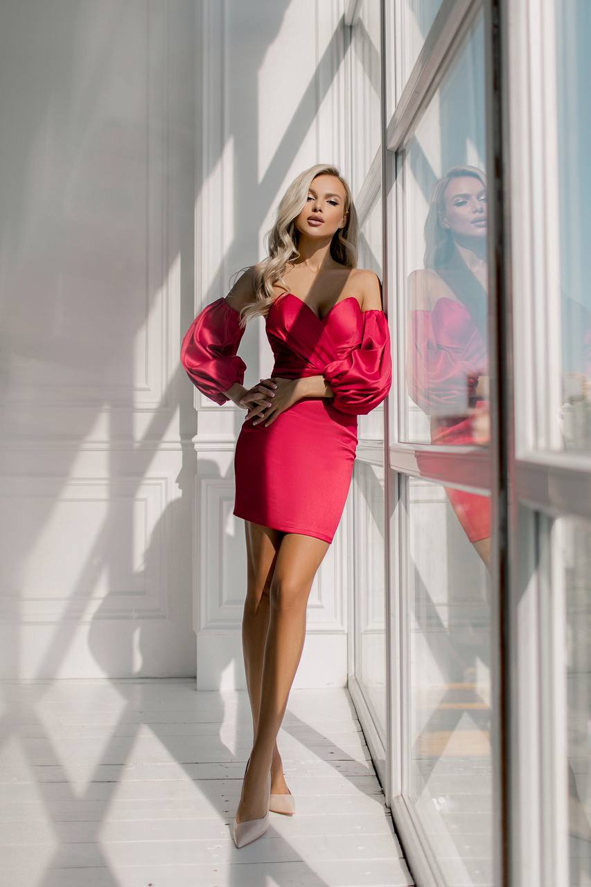 Puffed Sleeve Mini Prom Dress