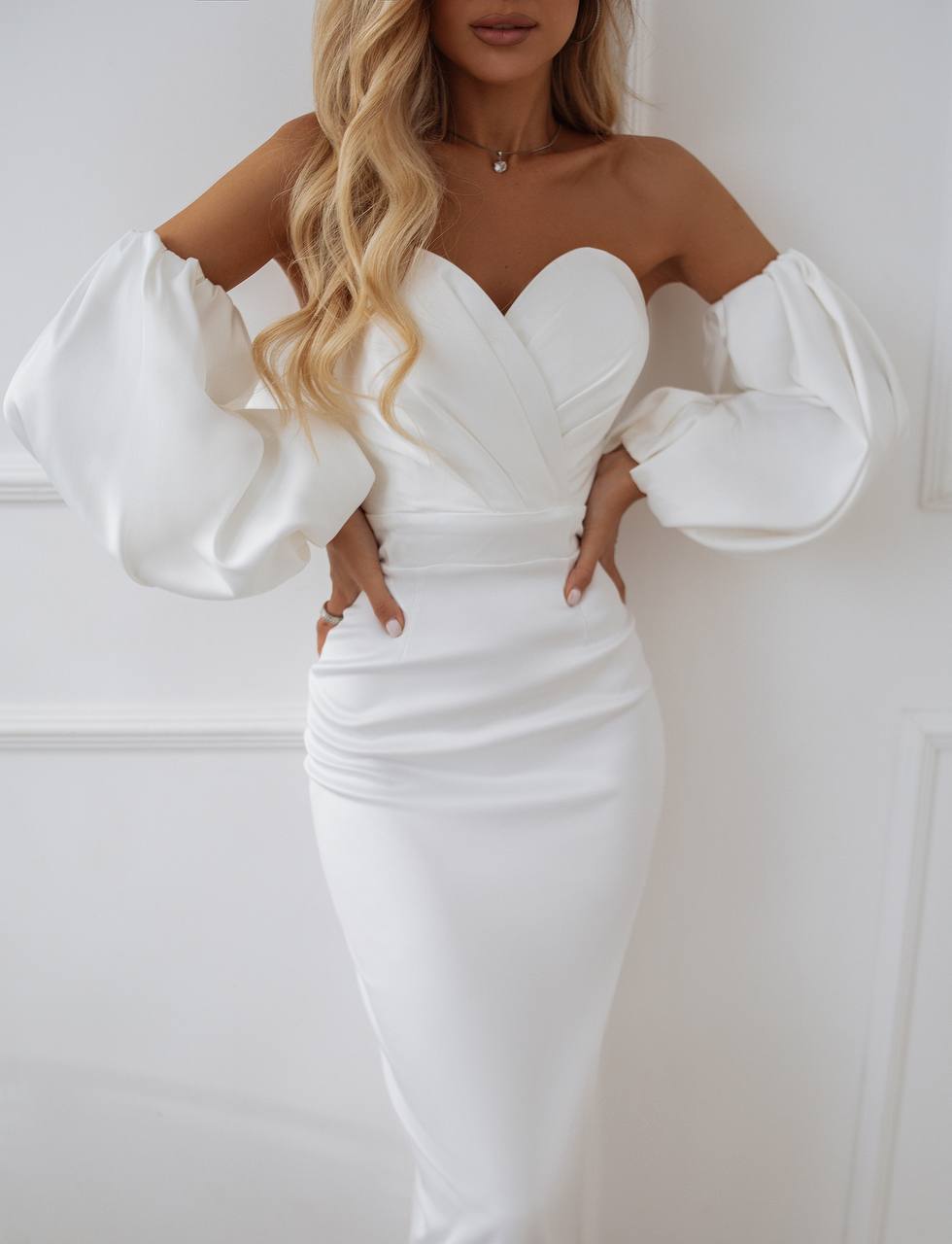 Puffed Sleeve Midi Dress