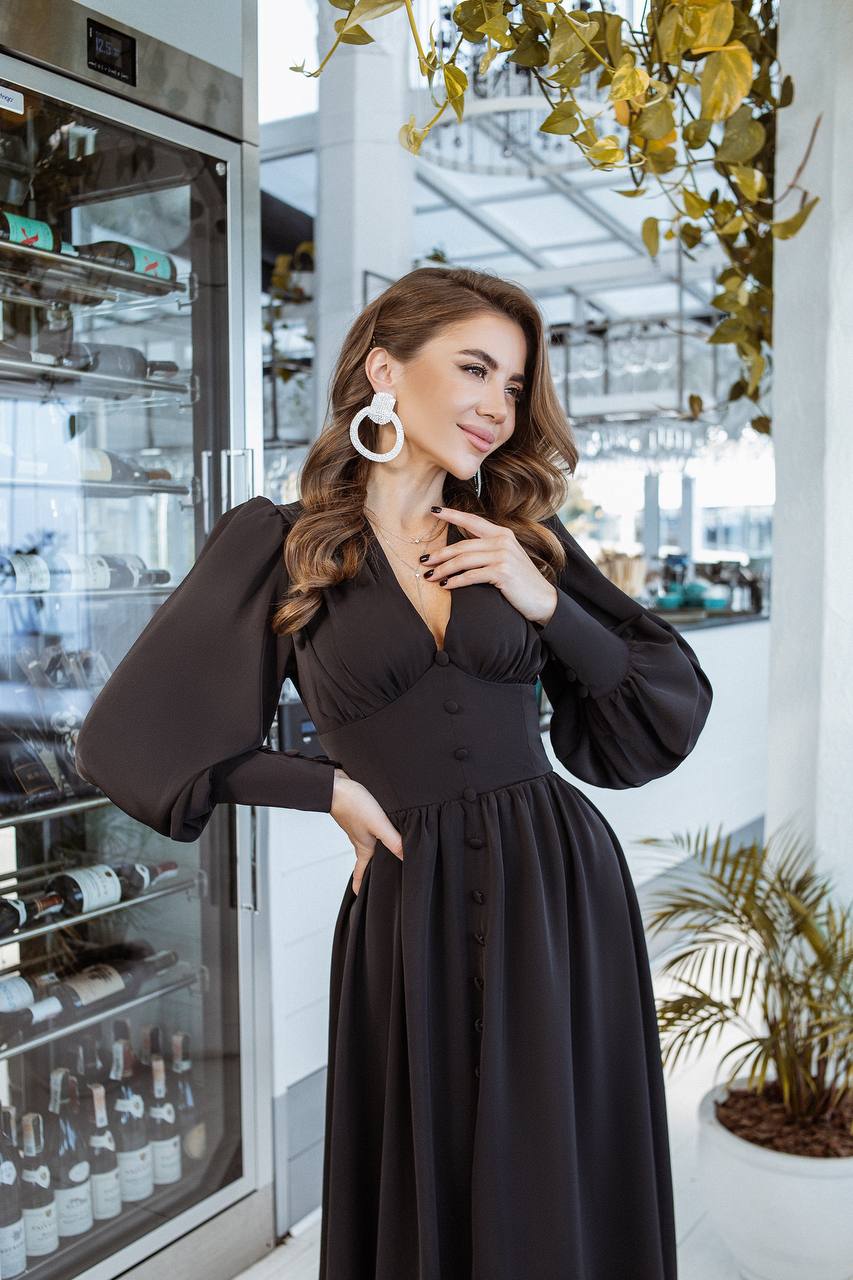 V-neck Buttoned Puff-Sleeve Midi Dress