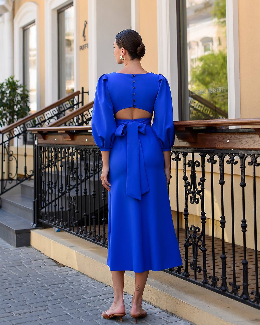 Backless Puff Sleeve Midi Dress