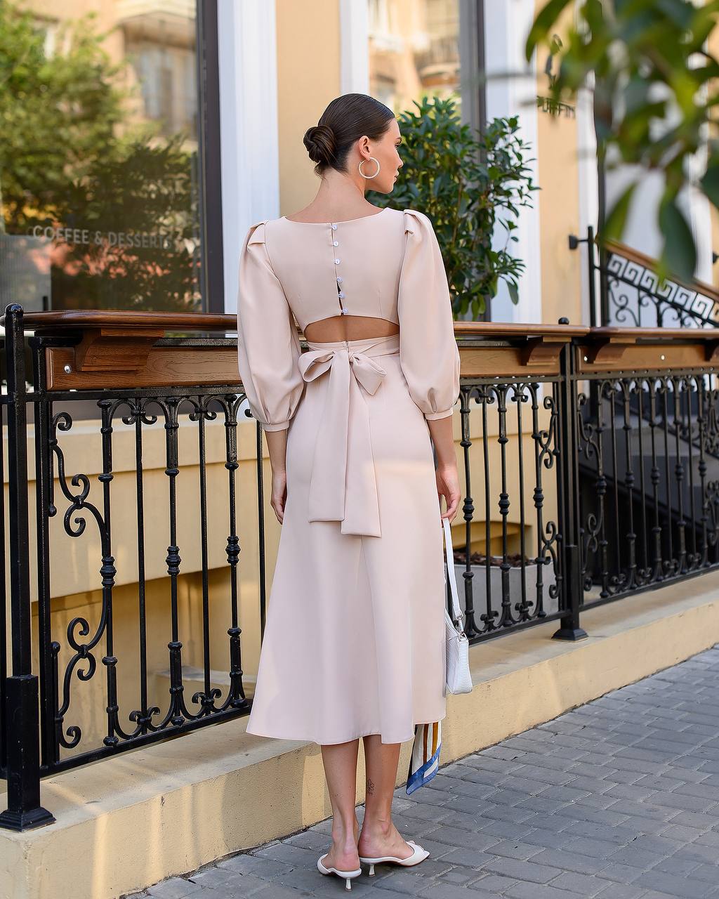 Backless Puff Sleeve Midi Dress