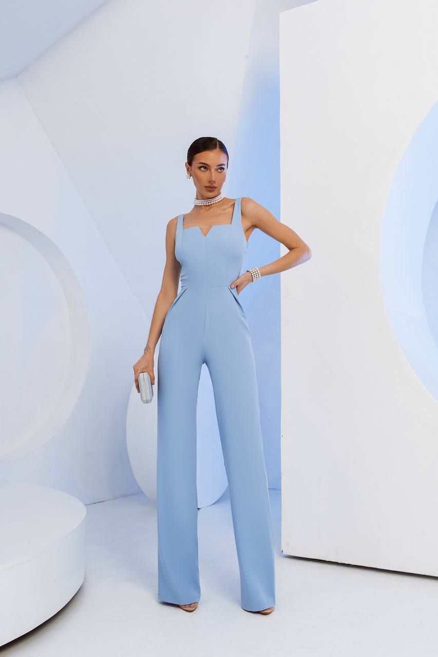 Sleeveless V-neck Jumpsuit