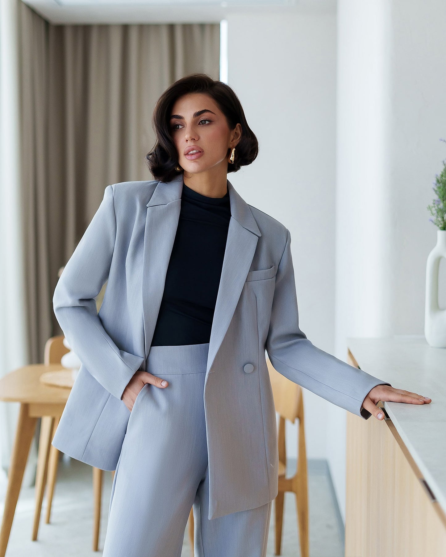 Double-Breasted Style Relaxed Fit Suit 2-Piece