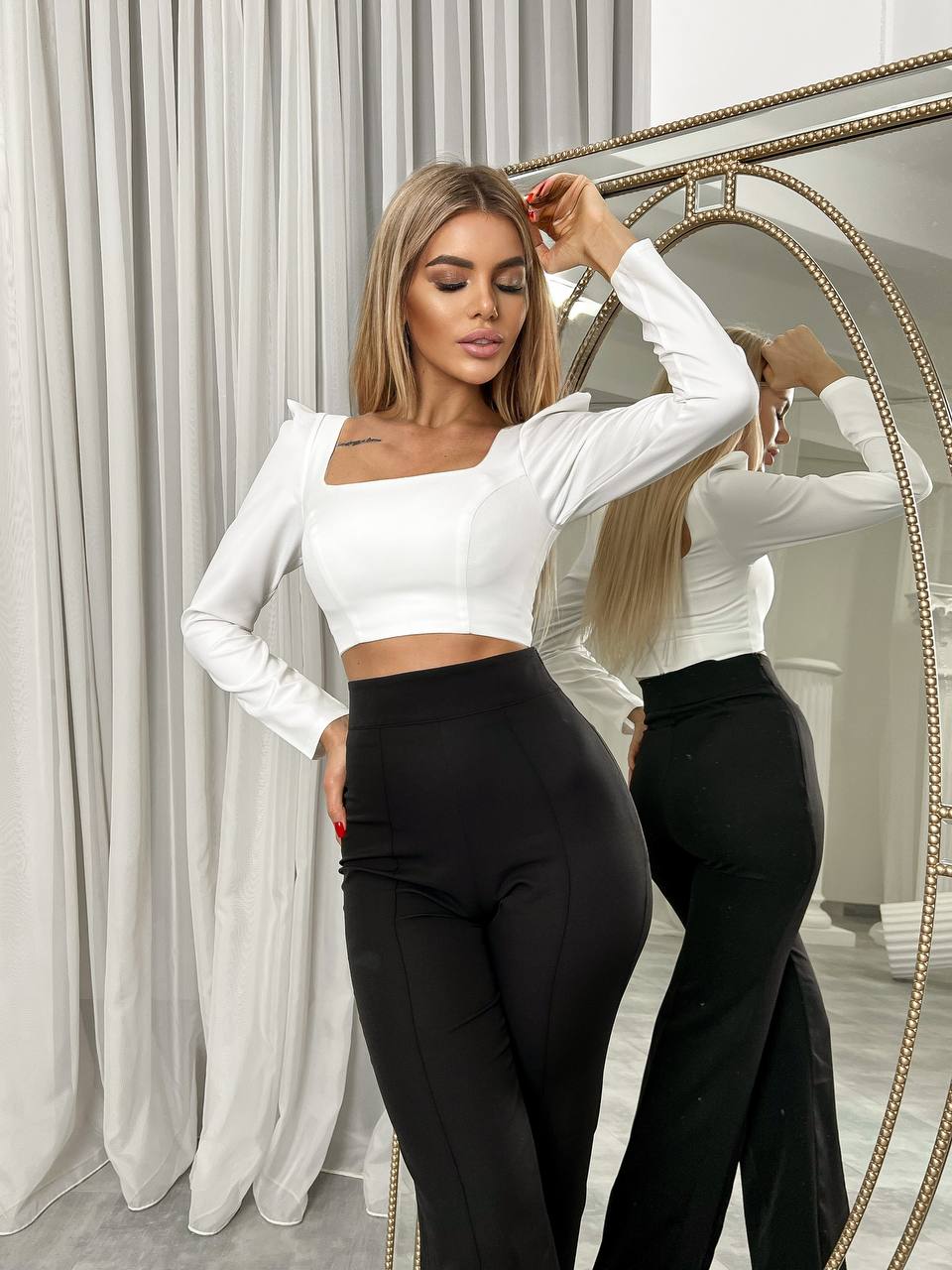 Square Neck Long Sleeve Crop Top