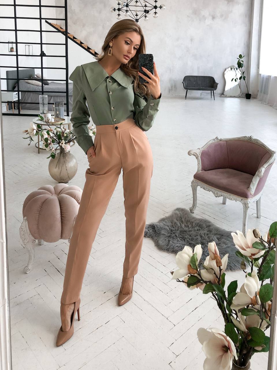 Puff Sleeve Collared Blouse